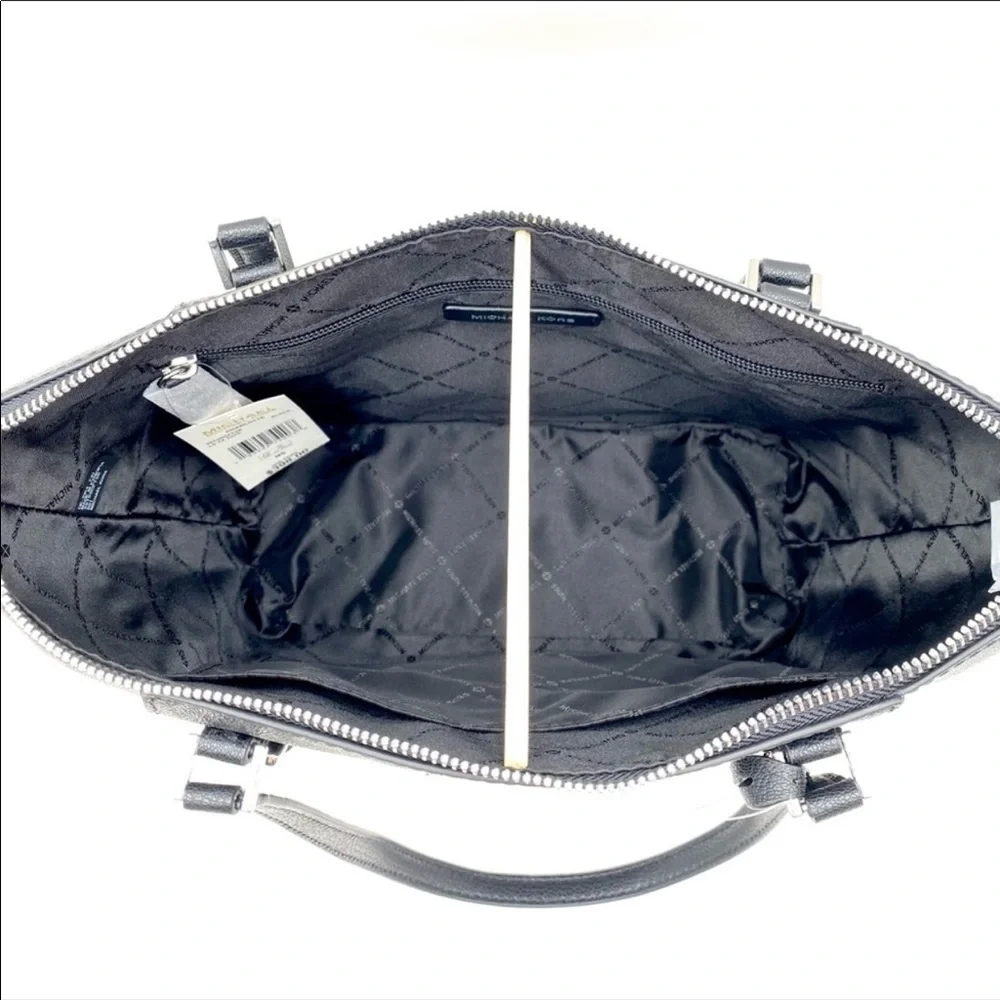 Michael Kors Charlotte LG TZ Tote Black